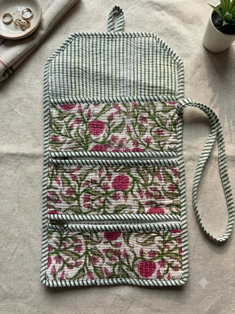 Block-Print Quilted Cotton Travel Roll-Up Organizer / Hanging Jewelry & Cosmetic Pouch - Image 5